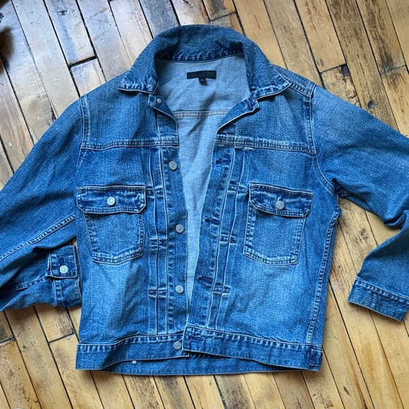 Uniqlo Jackets & Blazers - Uniqlo Denim Jacket